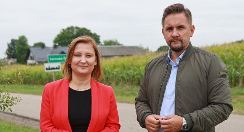 Lot śmigłowca Black Hawk w Sarnowej Górze tematem sejmowej komisji [wideo/zdjęcia]
