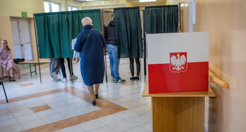 AKTUALIZACJA: Frekwencja wyborcza w powiecie ciechanowskim. Idziemy na rekord [zdjęcia]