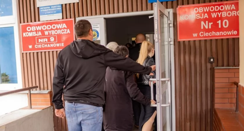 Frekwencja wyborcza: Najwyższa w Ciechanowie, najniższa - w gminie Gołymin-Ośrodek