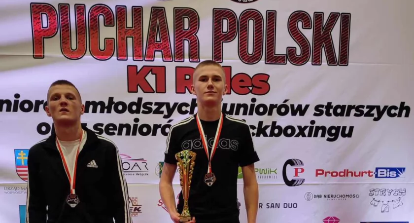 Zawodnik z Ciechanowa na najwyższym stopniu podium