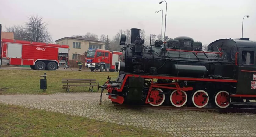 Gasili pożar w zabytkowej lokomotywie
