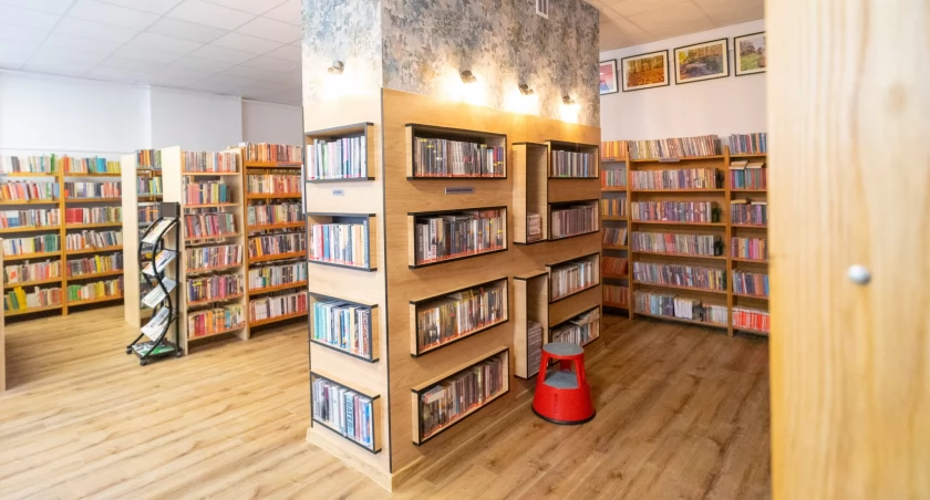 Biblioteka w Ciechanowie otwarta po remoncie [zdjęcia]