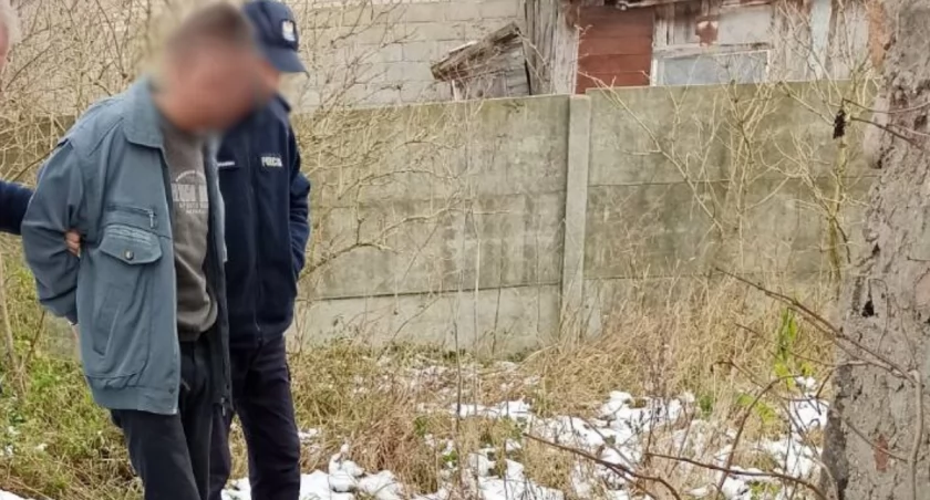 Zabił ze szczególnym okrucieństwem trzy psy, jednego wrzucił do paleniska [zdjęcia]