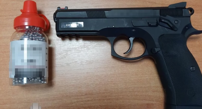 15-latek strzelał z broni pneumatycznej