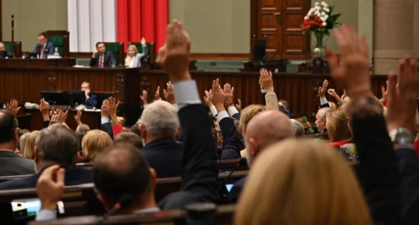 Sejm zdecydował ws. in vitro. Jak głosowali posłowie z naszego okręgu?
