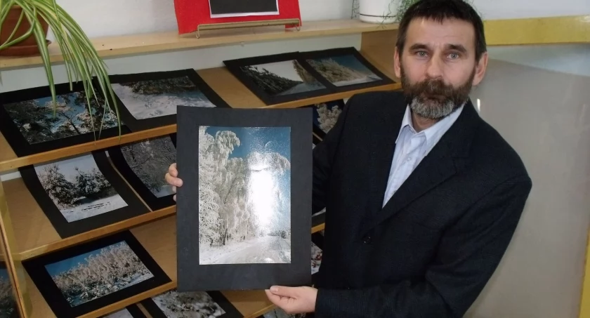 „Zimowe impresje” - wernisaż wystawy fotografii Janusza Dębskiego w Ciechanowie