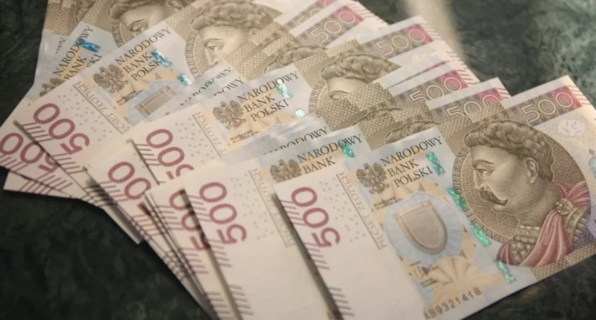 Ciechanowska komenda: z konta 42-latki wyparowała duża kwota