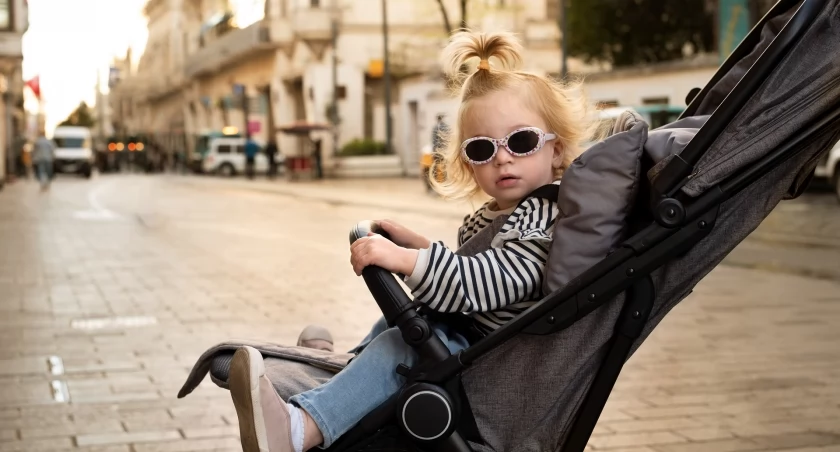 Jaka spacerówka na wakacje?
