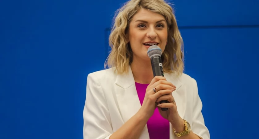 Łatwo się uzależnić od smartfona, Internetu, TiK-Toka [wywiad]