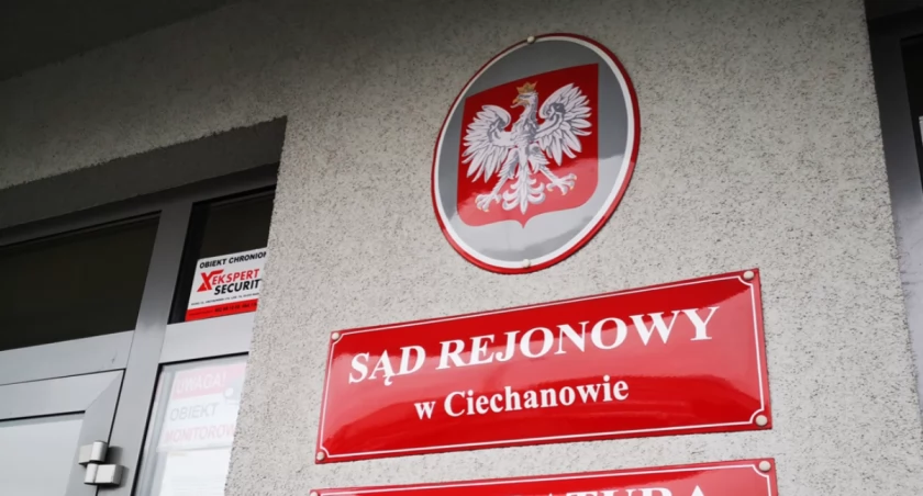 W ciechanowskim sądzie: sprawa o przysłowiową miedzę