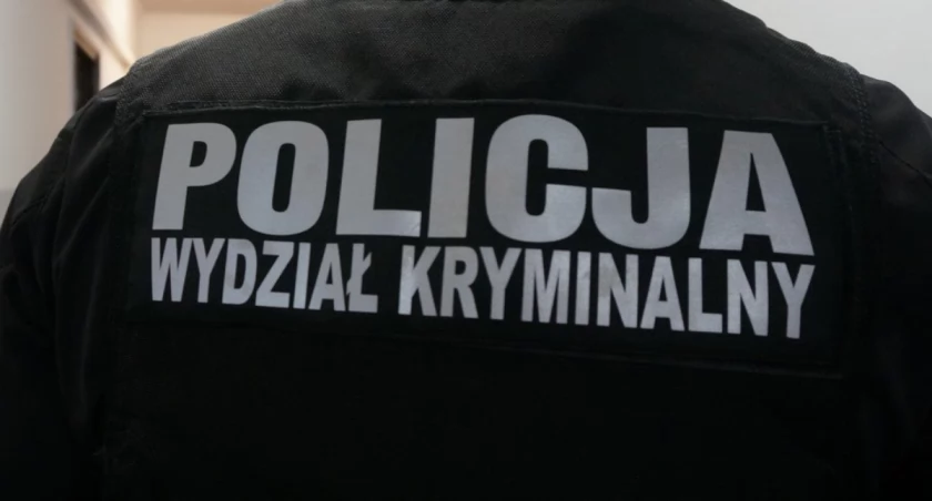 Włamanie na plebanię w powiecie ciechanowskim. Skradziono znaczną sumę pieniędzy