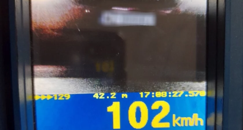 Kolejny pirat drogowy wpadł na tej samej drodze koło Ciechanowa