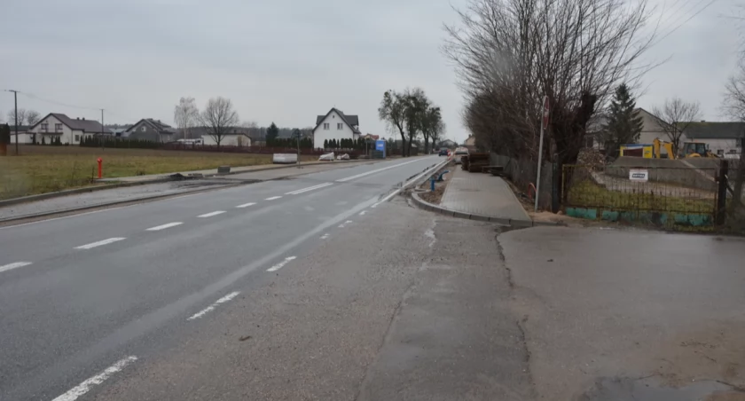 Policja poszukuje kierowcy, który śmiertelnie potrącił 2-latka i uciekł