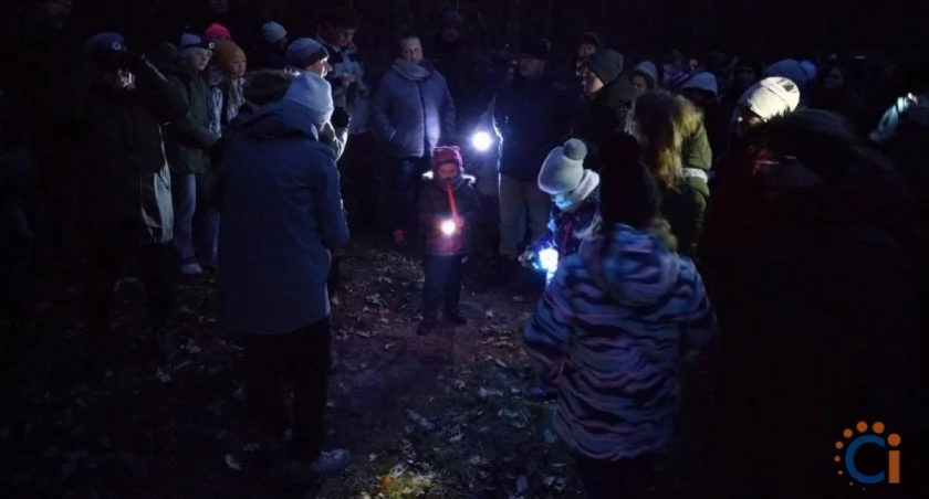 [AKTUALIZACJA] Co w lesie huczy? Nadleśnictwo Ciechanów organizuje nocny spacer