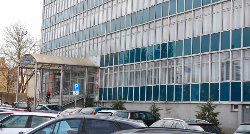 Wygrała konkurs na dyrektora, ale zrezygnowała