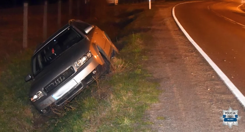 Pijany wjechał do rowu i porzucił auto