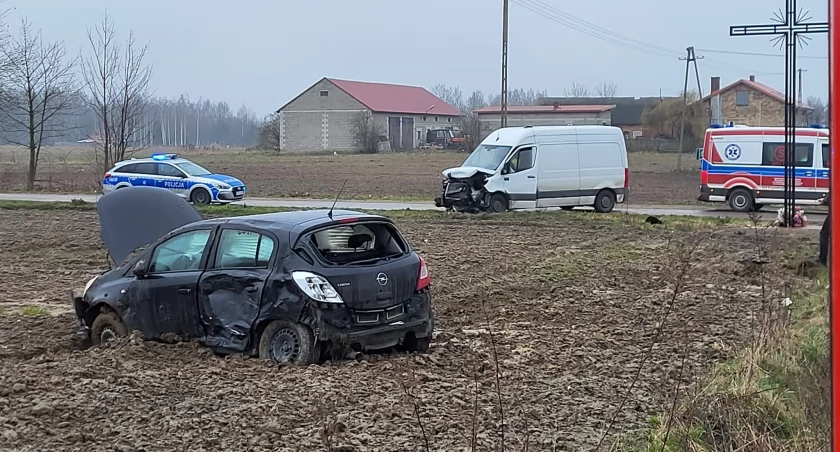 Groźne zdarzenie na skrzyżowaniu [zdjęcia]