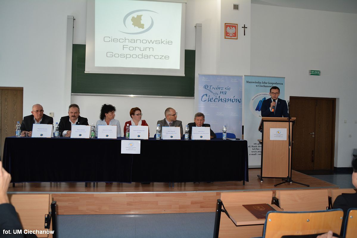 Współpraca i wspieranie przedsiębiorczości. Za nami I Ciechanowskie Forum Gospodarcze