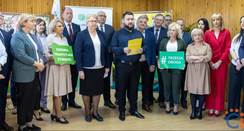 Trzecia Droga zaprezentowała w Ciechanowie swoich kandydatów [zdjęcia]