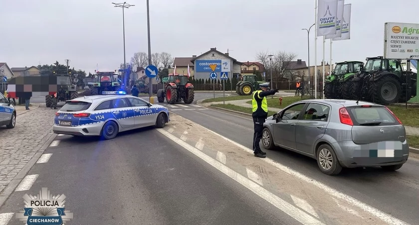 Trzy wnioski o ukaranie do sądu i jeden mandat. Policja podsumowała strajk rolników w Ciechanowie