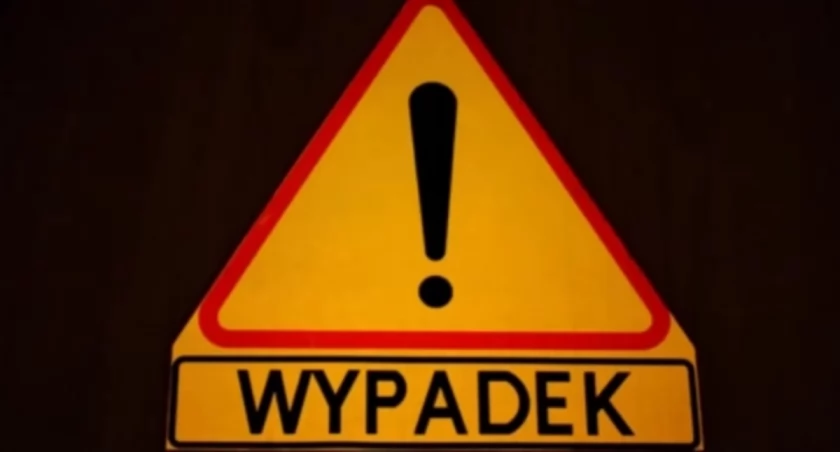 Zderzenie ciągnika z osobówką pod Ciechanowem
