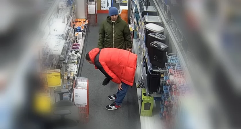 Kryminalni poszukują sprawców kradzieży [zdjęcia]
