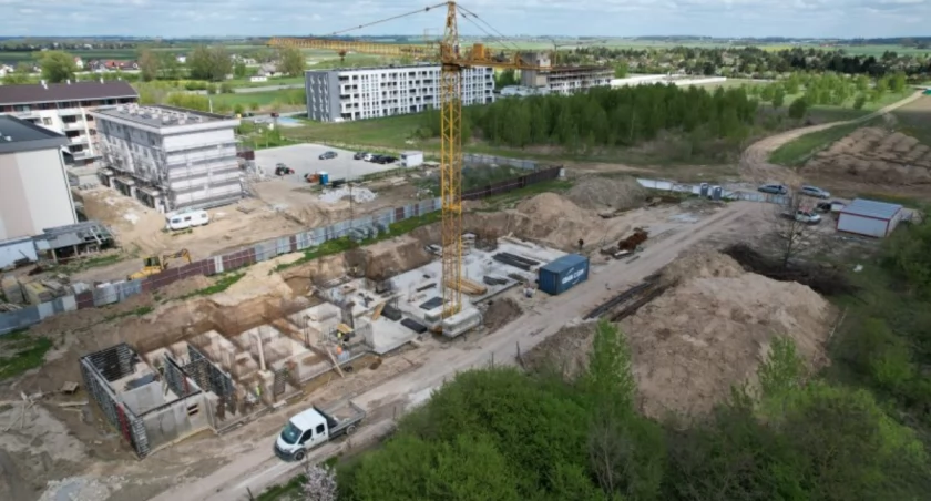 Są jeszcze wolne mieszkania w blokach budowanych przez TBS w Ciechanowie. Rusza nabór uzupełniający