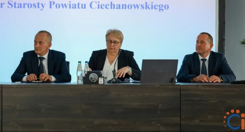 Prezydium Rady Powiatu Ciechanowskiego dla Trzeciej Drogi i PiS-u