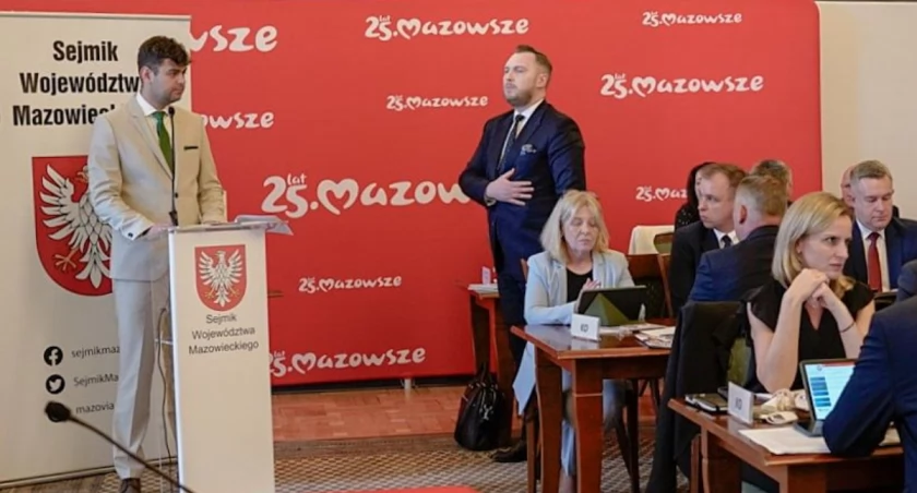 Mazowsze ma nowych radnych. Znamy skład prezydium sejmiku, wybór marszałka i zarządu odroczono