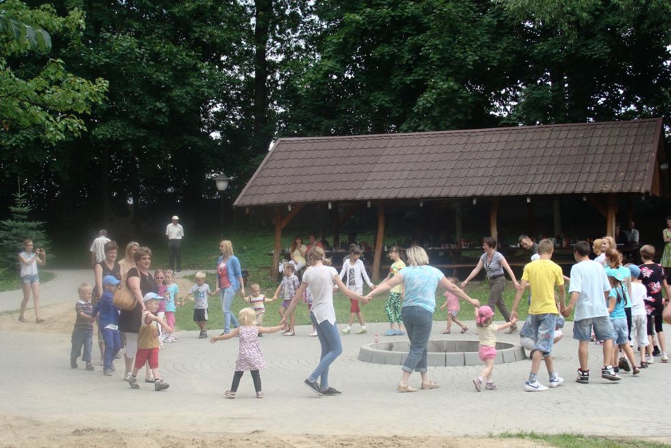 Rodzinny piknik PCPR w Niestumiu