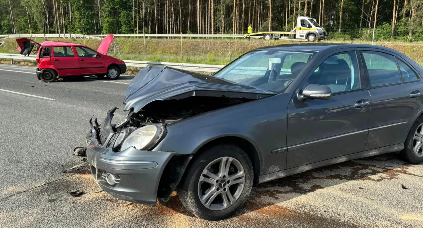 Chciał się napić wody, doprowadził do groźnego zdarzenia w gminie Glinojeck [zdjęcia]