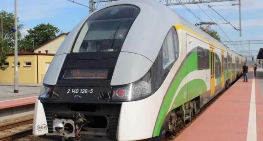 Dzieci pojadą Kolejami Mazowieckimi za darmo, rodzice ze zniżką