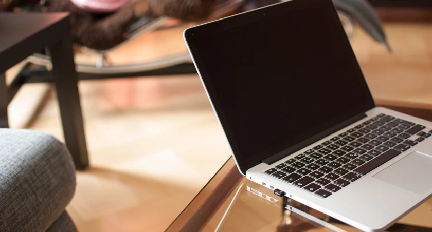 Wasze Info: Mobilny internet poza miastem to porażka