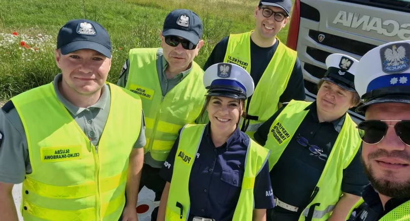 Wzmożone kontrole na ciechanowskich drogach. W akcji policja, ITD i KAS
