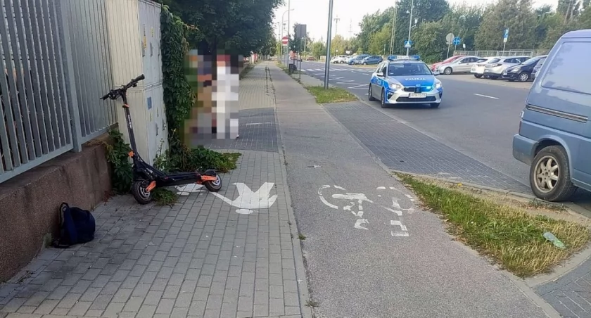 Uderzył hulajnogą w busa w Ciechanowie. Zapłaci prawie 4 tysiące złotych mandatu [zdjęcia]