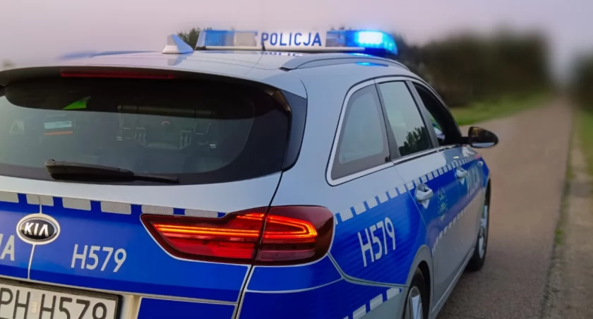 Nietrzeźwy kierowca przewoził 5-letnią córkę. Został zatrzymany po pościgu
