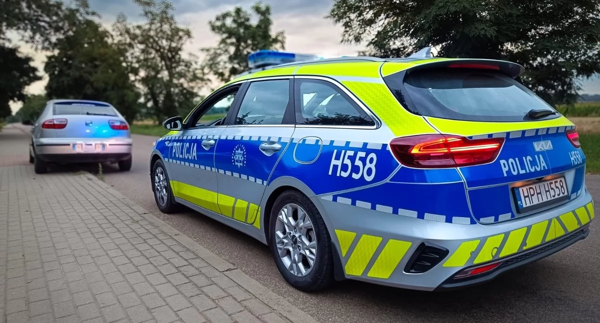 Wpadł, bo jechał za szybko. Przyznał, że pił wódkę