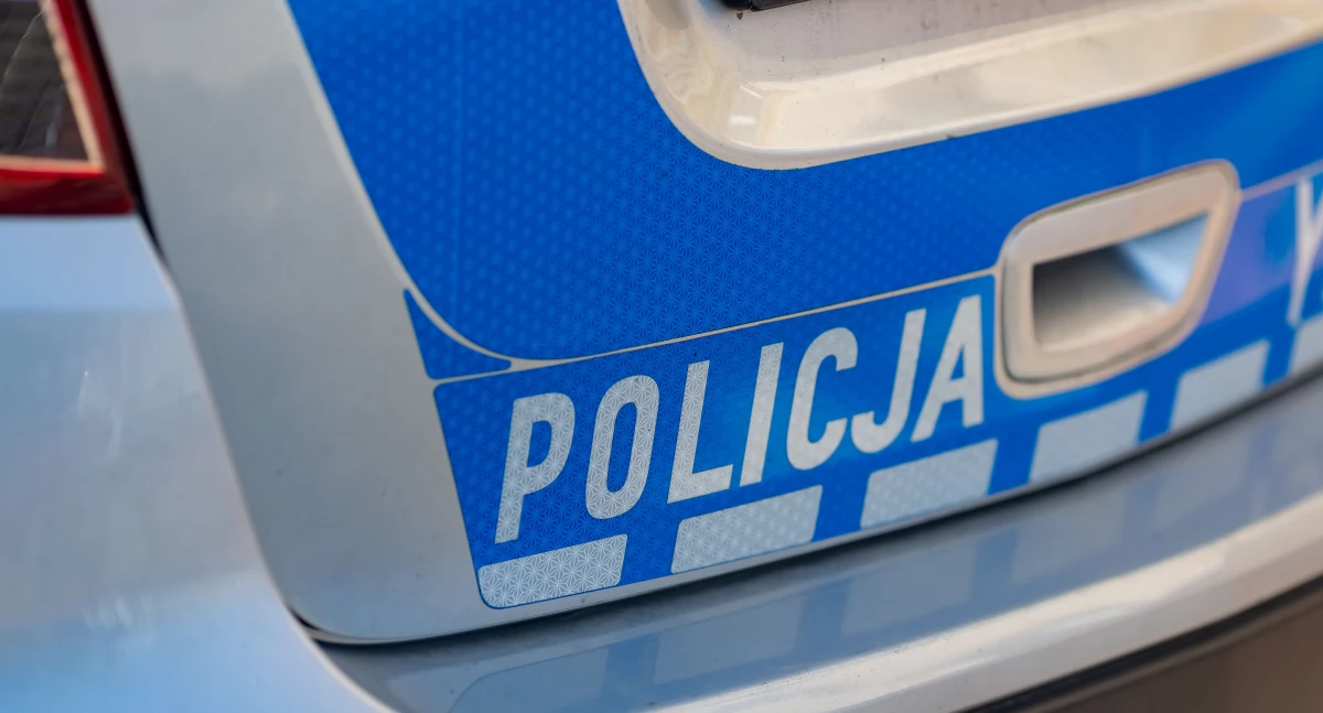 Groźne zdarzenie w Ciechanowie. Kierowca hondy potrącił jadących hulajnogą