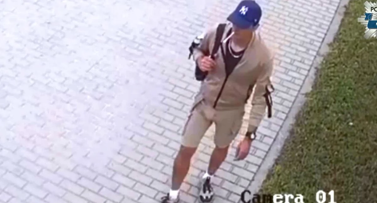 Złodziej w pobliżu dworca. Poszukują go kryminalni [wideo]