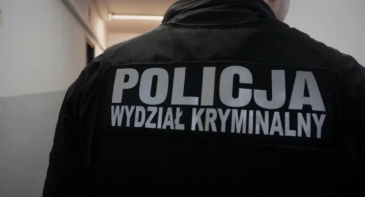 Blisko kilogram narkotyków w garażu. Kryminalni z Ciechanowa zatrzymali 4 osoby