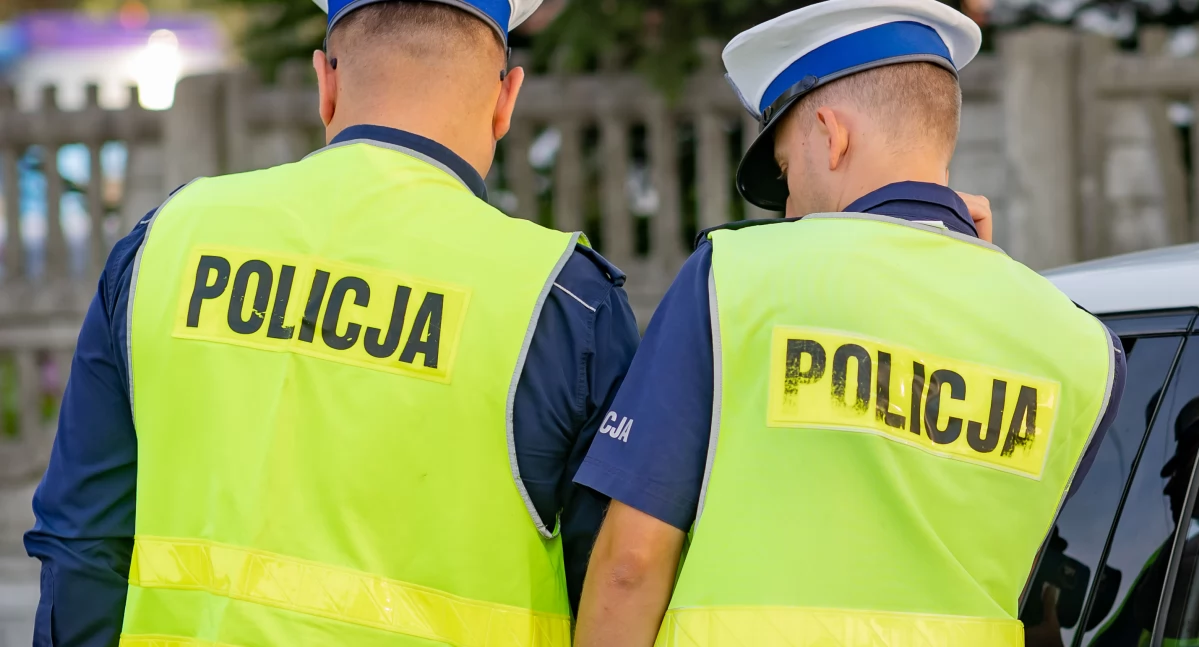Nie mógł doczekać się egzaminu, wjechał autem do rowu. Nastolatek zatrzymany w pobliżu Ciechanowa