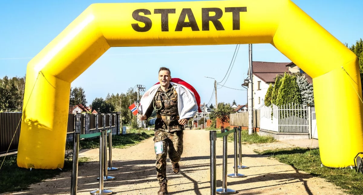 Żołnierz z ciechanowskiej brygady na podium Norwegian Foot March