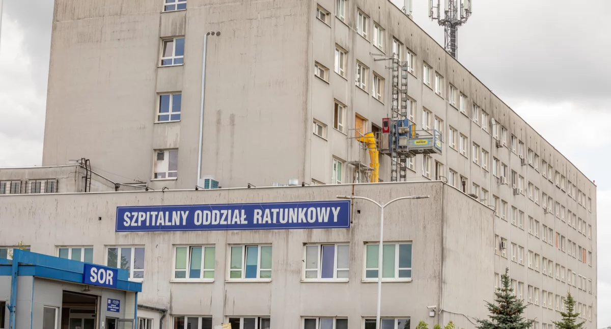 Wydłużają się kolejki do specjalistów. Dyrekcja ciechanowskiego szpitala nie ma dobrych wieści