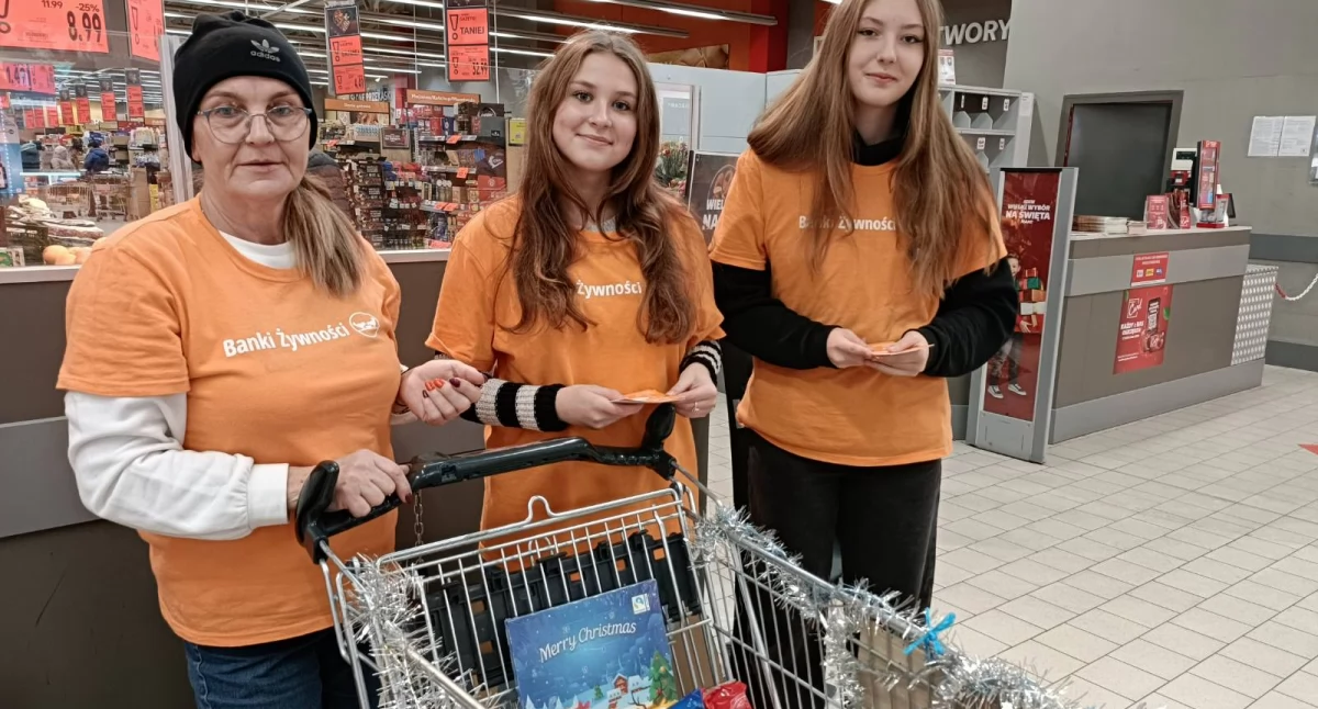 300 wolonatriuszy będzie w Ciechanowie zbierać żywność