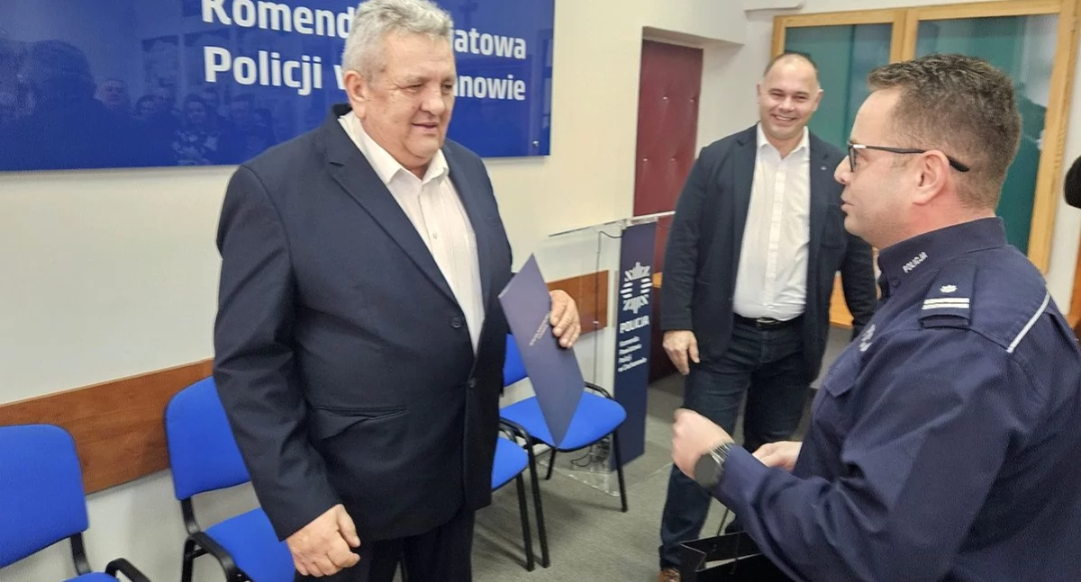 Po 38 latach pożegnał się z komendą policji w Ciechanowie [zdjęcia]