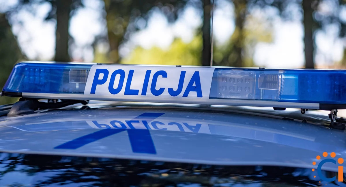 Jechała za szybko i złamała sądowy zakaz. Wpadła w Glinojecku
