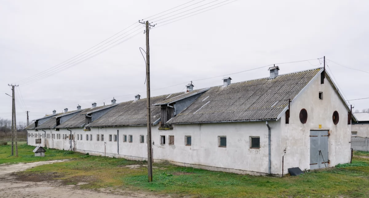 Gmina przejmuje majątek upadającej spółdzielni rolniczej [zdjęcia]