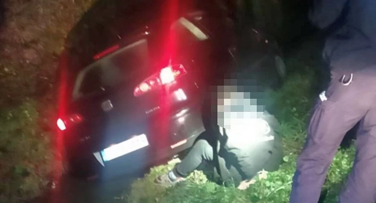 Policyjny pościg ulicami Ciechanowa. 29-latek był pijany, miał narkotyki i złamał sądowe zakazy [zdjęcia]