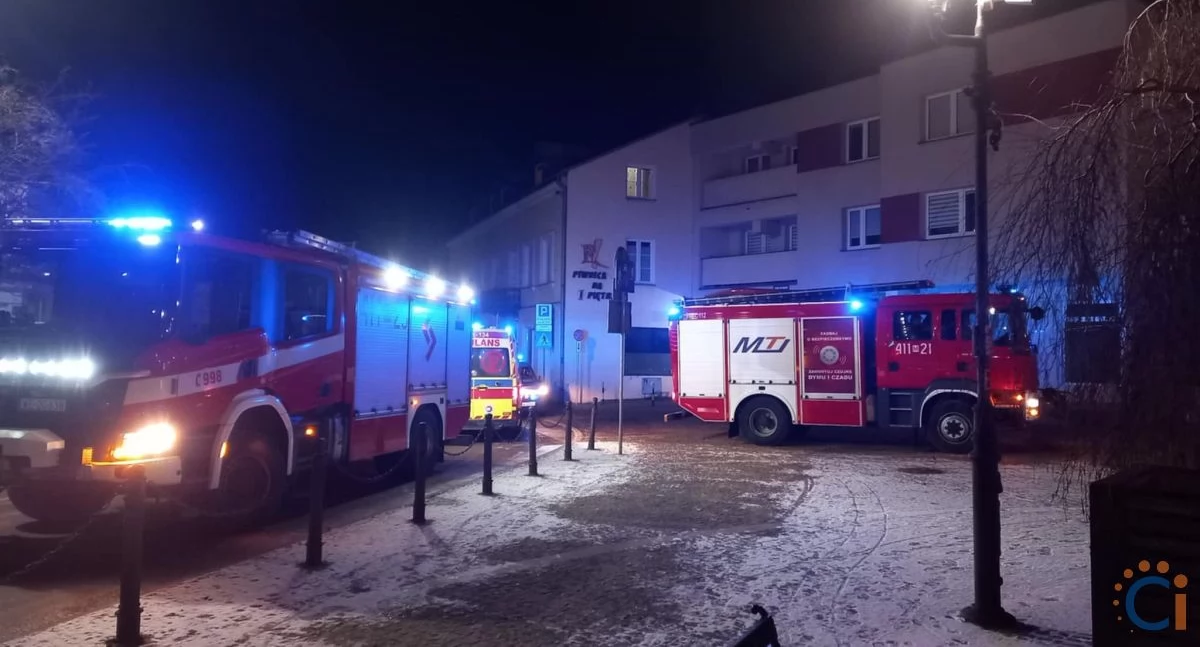 Akcja służb ratunkowych w lokalu gastronomicznym w centrum Ciechanowa [zdjęcia]