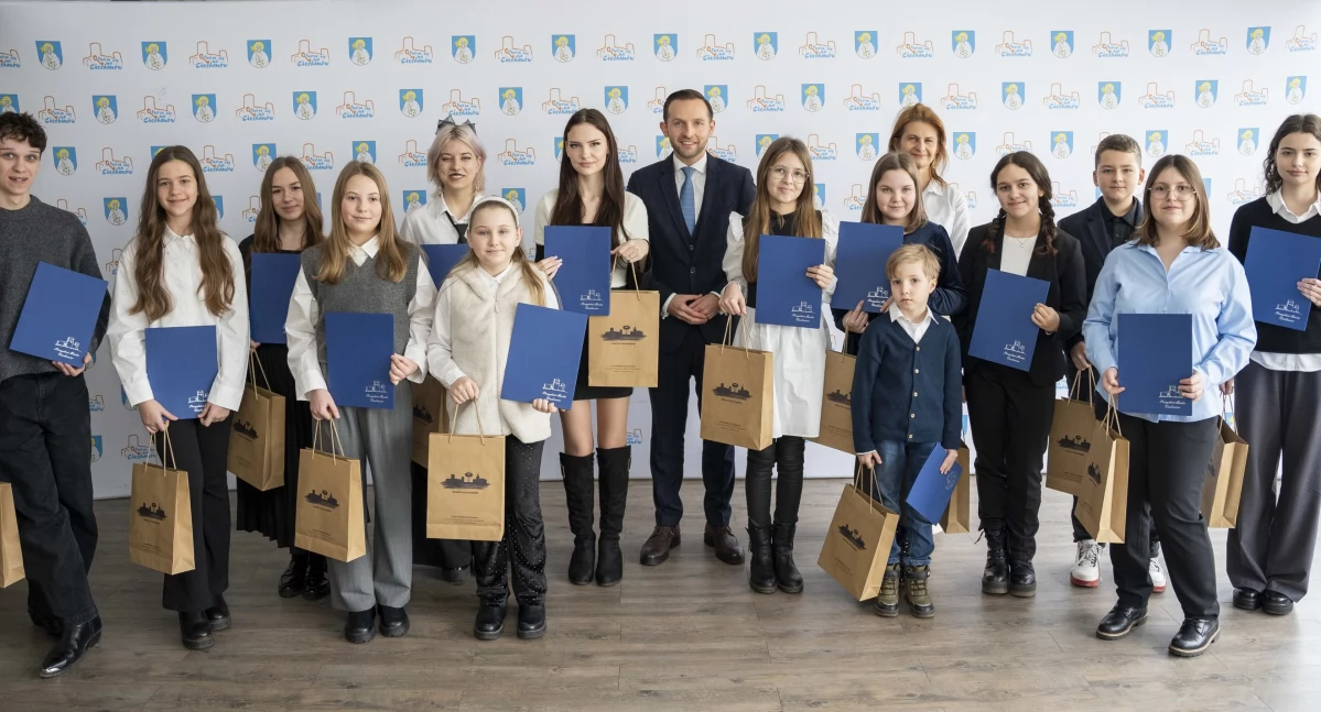 Młodzi artyści z Ciechanowa otrzymali stypendia